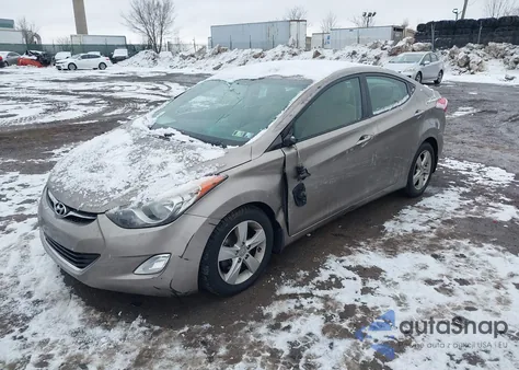 2013 Hyundai Elantra Gls из США, поврежденный, VIN 5NPDH4AE2DH329982